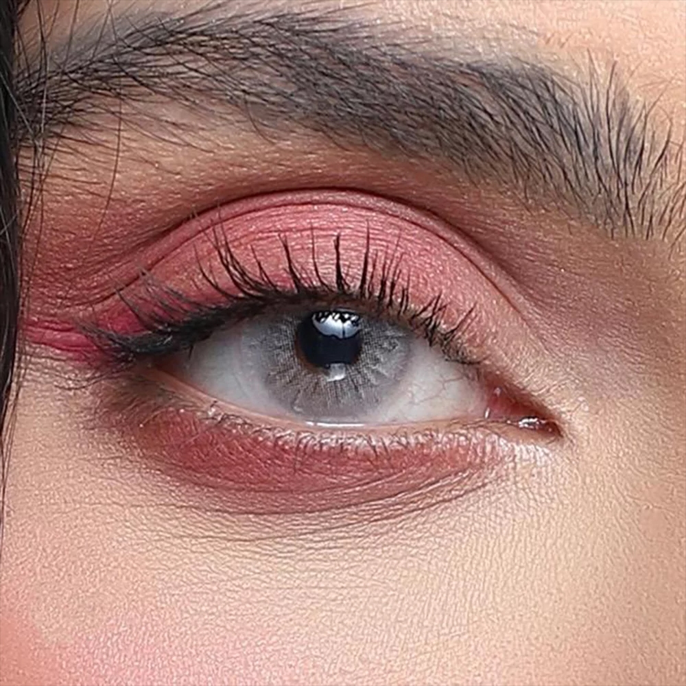 لنز چشم کانفست مدل بیوتی شماره 13 رنگ مرواریدی طوسی یخی