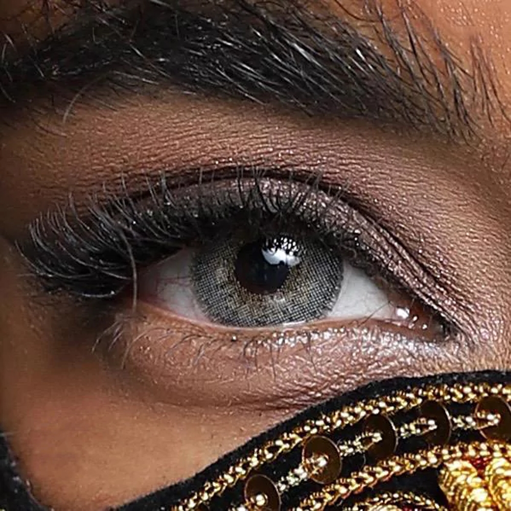 لنز چشم کانفست مدل بیوتی شماره 30 رنگ ایوری سبز طوسی وسط عسلی