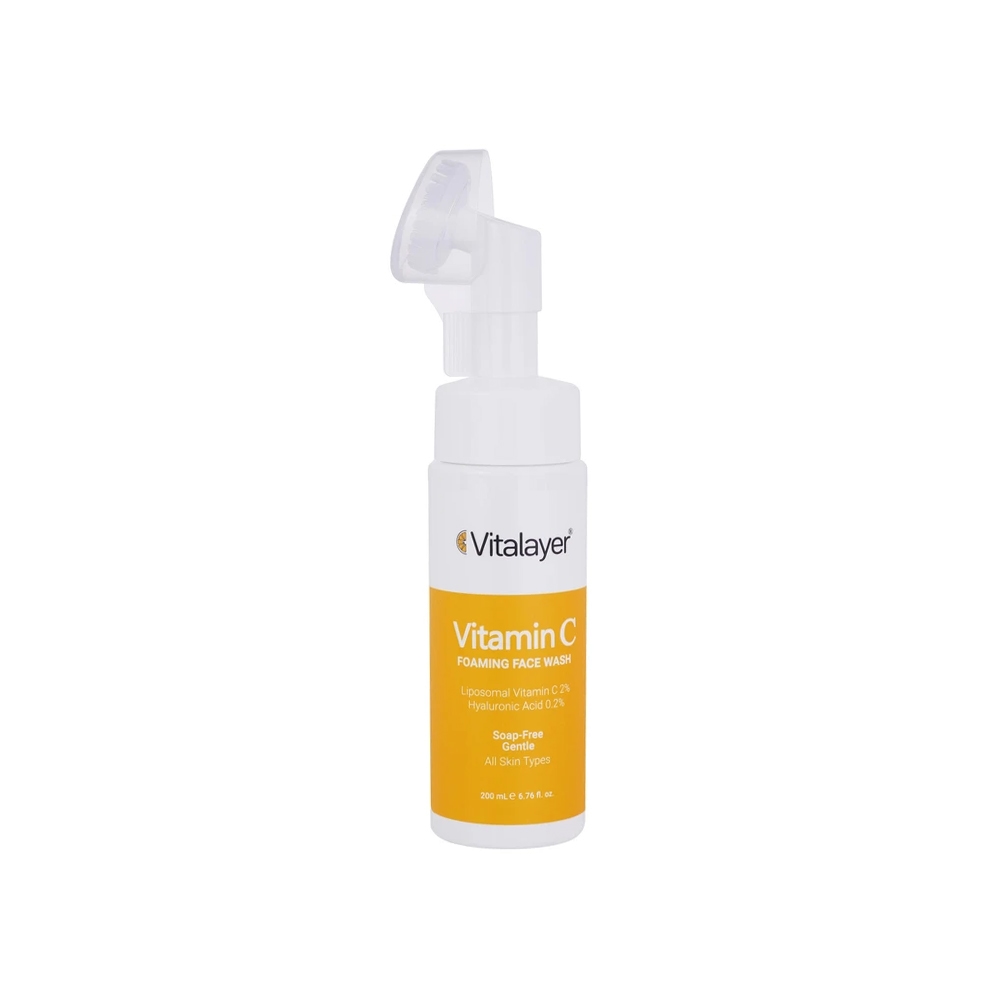 فوم شستشوی براش دار ویتالیر مدل Vitamin C حاوی ویتامین سی مناسب انواع پوست حجم 200 میل