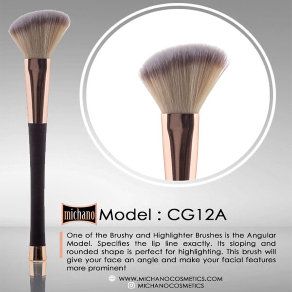 براش سرکج رژگونه میچانو مدل angled blush brush کد CG12A