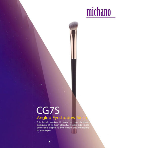 براش سایه چشم زاویه‌دار میچانو مدل angled eyeshadow brush کد CG7S