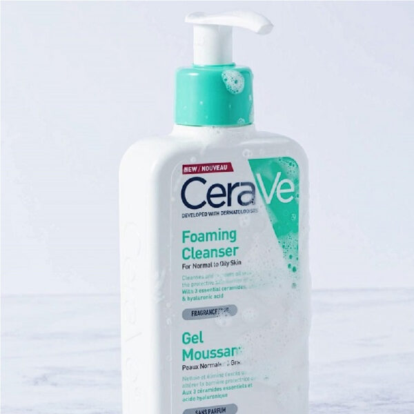 فوم پاک كننده پوست سراوی مدل Foaming Cleanser مناسب پوست نرمال تا چرب حجم 236 میل